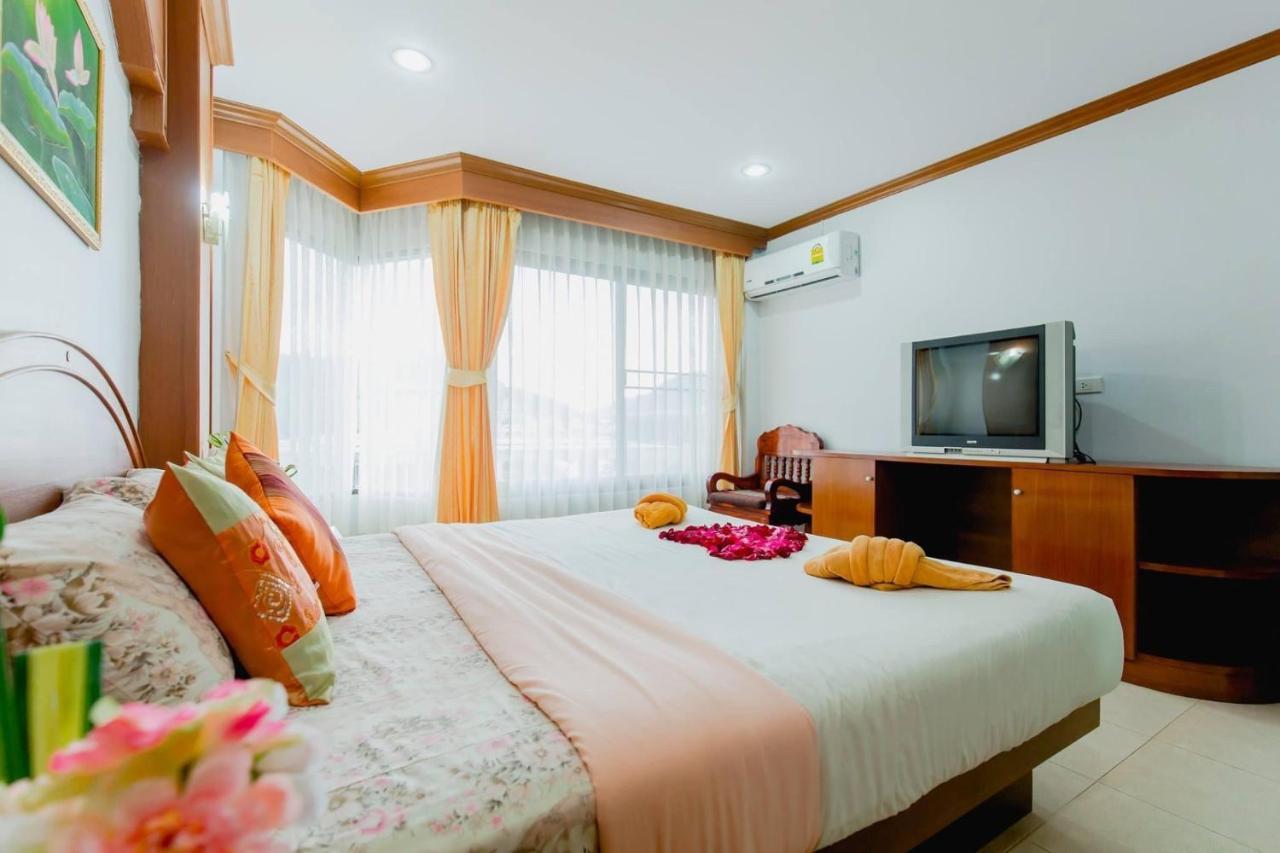 Rk Guesthouse Patong Esterno foto