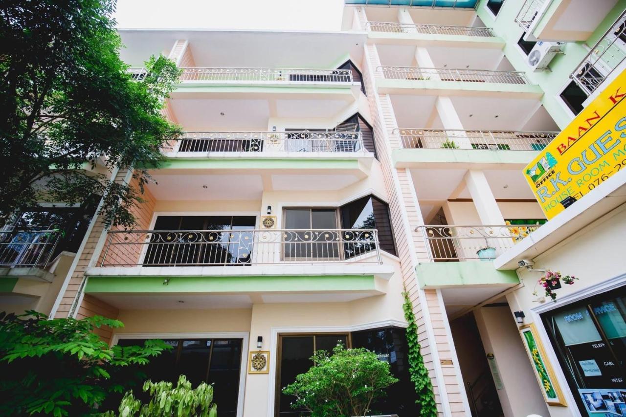 Rk Guesthouse Patong Esterno foto